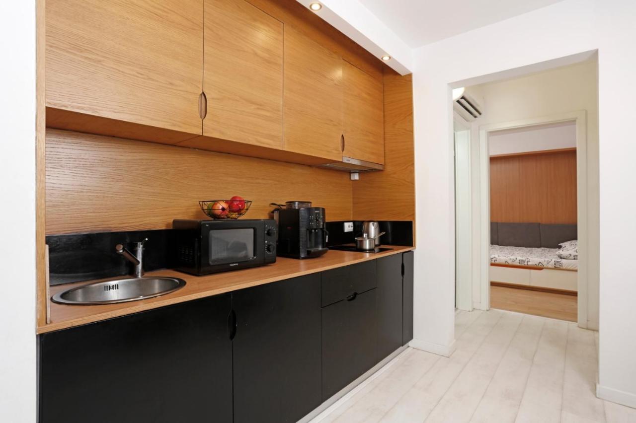 Platinum Apartment With 2 Bedrooms Boekarest Buitenkant foto